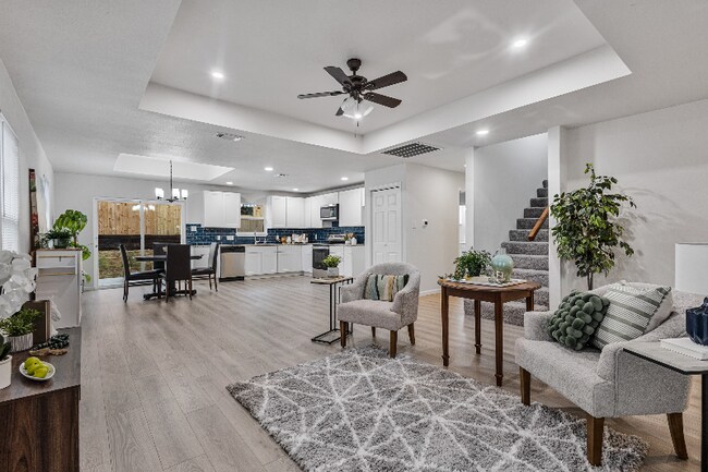 1009 N Barrett Ave in Denison, TX - Building Photo - Building Photo