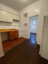 221 Avenue A in New York, NY - Building Photo - Building Photo