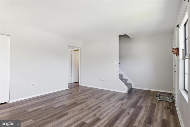 663 Johahn Dr in Westminster, MD - Building Photo - Building Photo