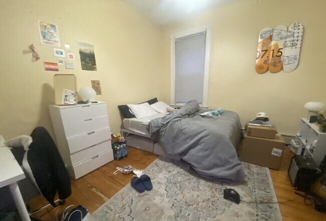 36 Cherokee St, Unit 2 in Boston, MA - Foto de edificio - Building Photo