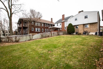 3116 Pioneer Ave, Unit 1 in Pittsburgh, PA - Building Photo - Building Photo