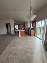 108 NE Malad Ct in Mountain Home, ID - Building Photo - Building Photo