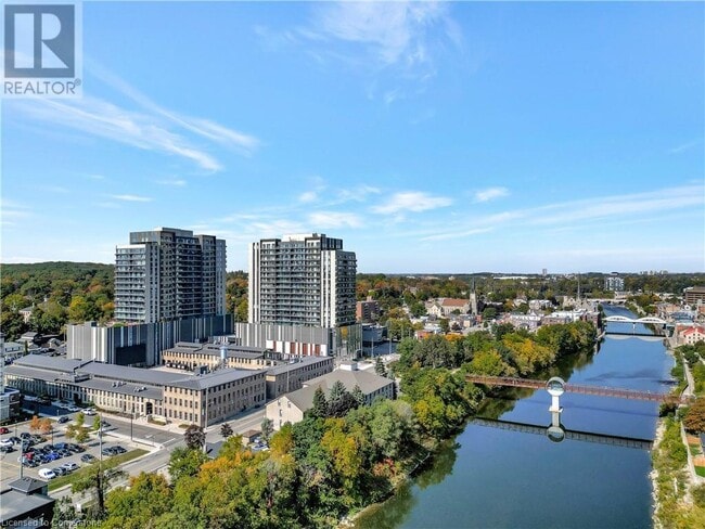 property at 15 Glebe St