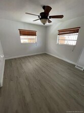 2734 SW 30th Ct-Unit -3 in Miami, FL - Building Photo - Building Photo