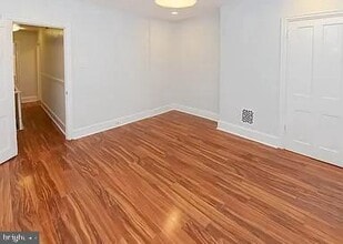 2021 Dennie St in Philadelphia, PA - Building Photo - Building Photo