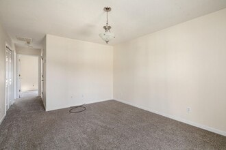 3 Gash Farm Rd in Asheville, NC - Building Photo - Building Photo