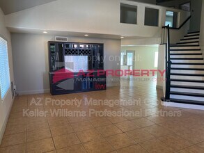 4553 E Desert Cactus St in Phoenix, AZ - Building Photo - Building Photo