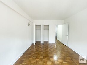 EAST 35 STREET in New York, NY - Foto de edificio - Building Photo