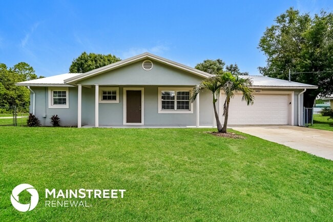 property at 1401 E 6th St