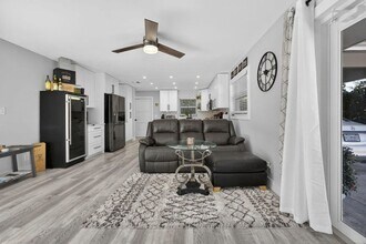 2388 S Wallen Dr in West Palm Beach, FL - Building Photo - Building Photo