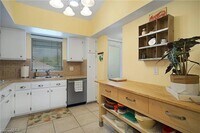 4613 SE 5th Ave photo'