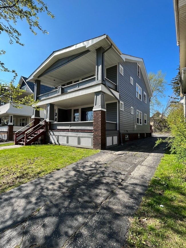 11522-11522 Headley Ave