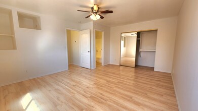 6131 E Greenway St, Unit 1 in Mesa, AZ - Building Photo - Building Photo