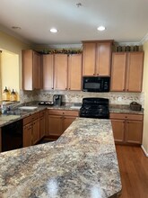 3601 Lupton Ct in White Plains, MD - Building Photo - Building Photo