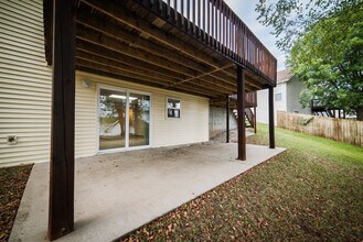 1801 Ridge Rd in Jackson, MO - Building Photo - Building Photo