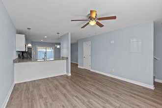 1533 Pine Brook Ct in Greenville, NC - Building Photo - Building Photo