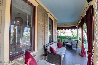 44 Ocean Pathway in Ocean Grove, NJ - Building Photo - Building Photo