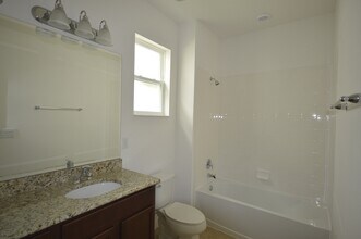 3833 Fescue St in Clermont, FL - Foto de edificio - Building Photo