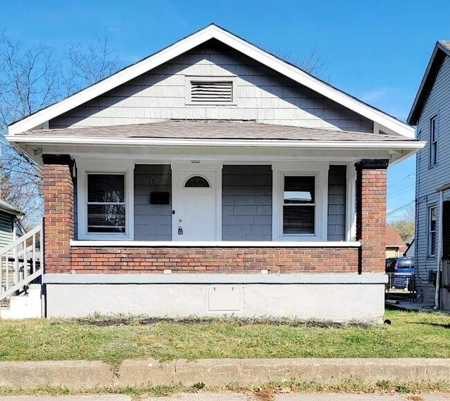 property at 1128 Hensley Ave