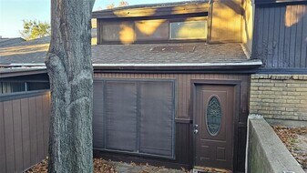 5506 Willow Cir in Fort Worth, TX - Building Photo