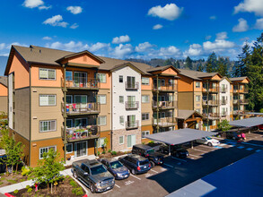 Wellstone at Bridgeport in Lakewood, WA - Building Photo - Building Photo