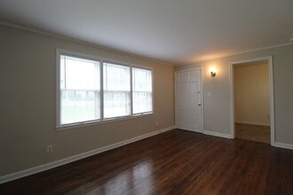 506 E Glendale St in Olathe, KS - Building Photo - Building Photo