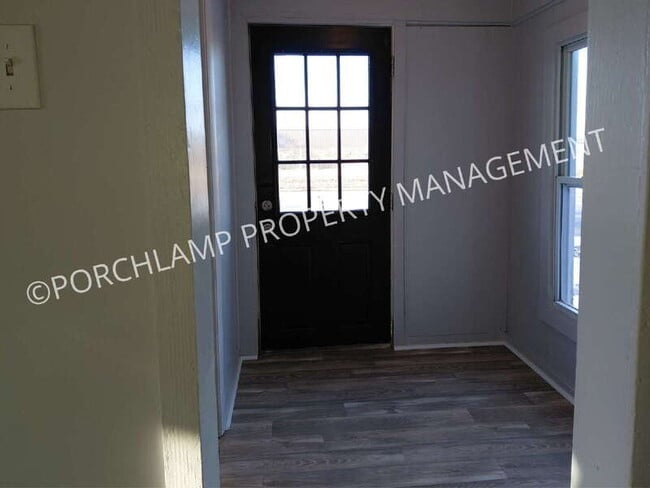 403 E Broadway Ave in Muskegon Heights, MI - Building Photo - Building Photo