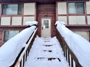 607 Clayton Ave NW in Walker, MI - Building Photo - Building Photo