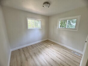 200 Elbring Dr in St. Louis, MO - Building Photo - Building Photo