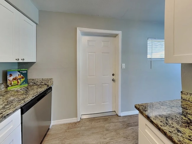 4113 Lake Lawne Ave in Orlando, FL - Building Photo - Building Photo