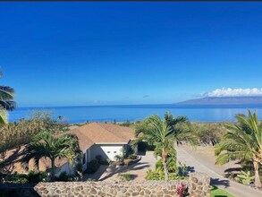 118 E Huapala Pl in Lahaina, HI - Foto de edificio - Building Photo