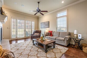 2616 S Everest Ave in Rogers, AR - Building Photo - Building Photo