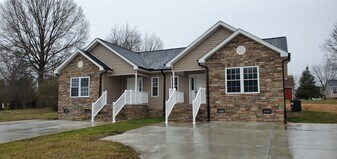 1019 E Boyd St, Unit 1019 in Maiden, NC - Building Photo