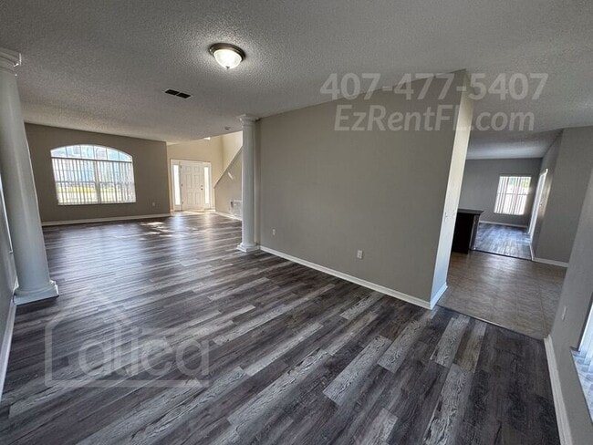 568 Bristol Cir in Kissimmee, FL - Building Photo - Building Photo