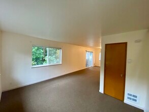 3659 22nd Ave W in Seattle, WA - Building Photo - Building Photo