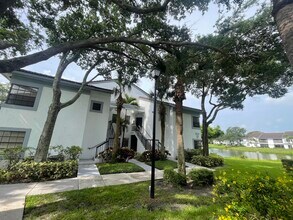 5415 Verona Dr in Boynton Beach, FL - Building Photo - Building Photo