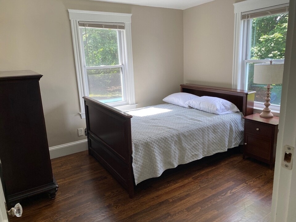 192 Jefferson Ave, Unit 2 in Salem, MA - Building Photo