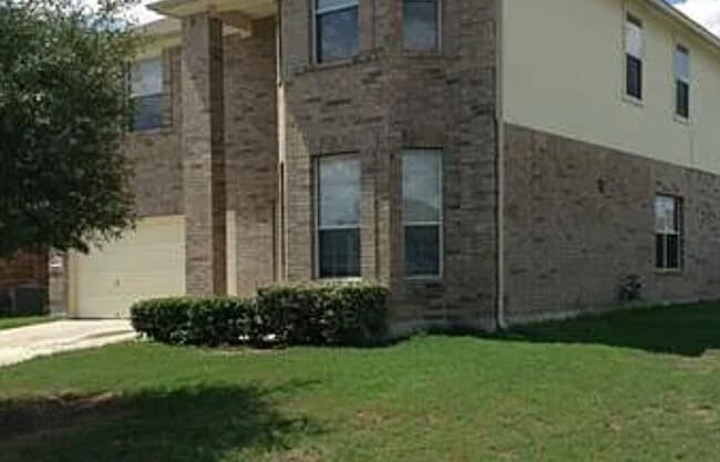 property at 811 Shadow Creek Blvd