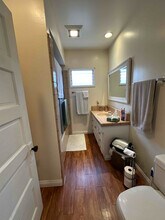 867 W 9th St in Los Angeles, CA - Foto de edificio - Building Photo