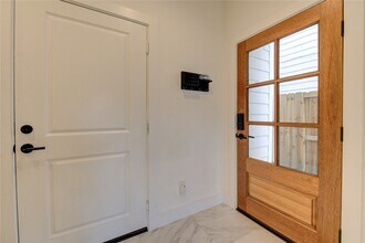 10926 Fire Creek Dr in Houston, TX - Building Photo - Building Photo