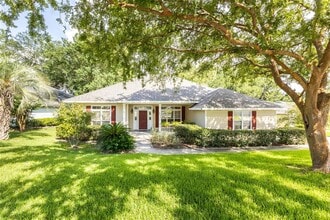 2429 NW 93rd St in Gainesville, FL - Building Photo - Building Photo