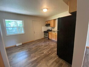 53 Neil St in Delaware, OH - Building Photo - Building Photo