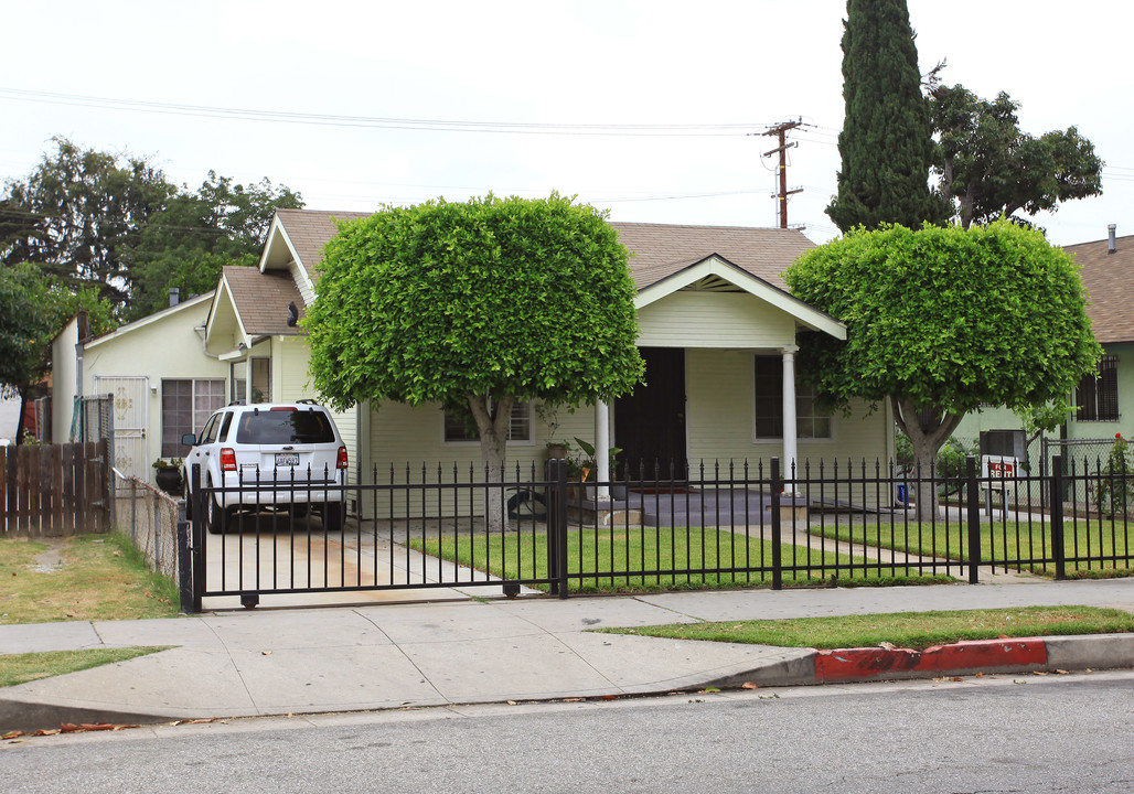 6330 Seville Ave in Huntington Park, CA - Building Photo