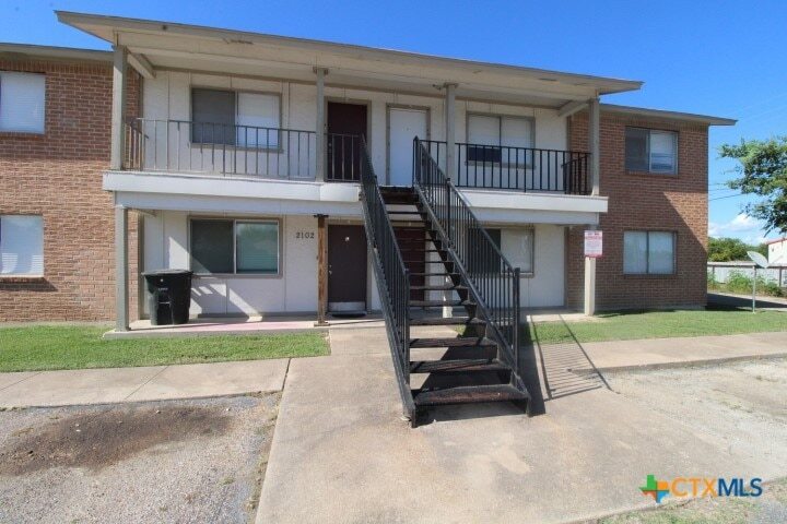 2102 Hunt Dr, Unit D in Killeen, TX - Foto de edificio