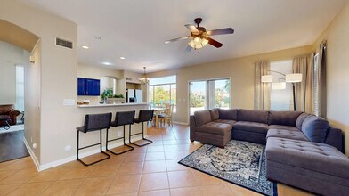 853 N Blackstone Ct in Chandler, AZ - Building Photo - Building Photo