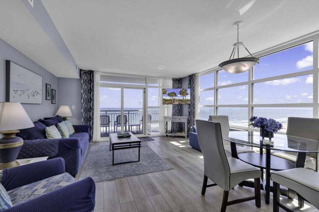 2504 N Ocean Blvd in Myrtle Beach, SC - Building Photo
