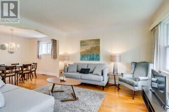 64 Vaughan St in Ottawa, ON - Building Photo - Building Photo