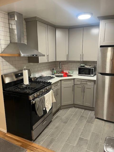 25-22 Parsons Blvd in Queens, NY - Foto de edificio - Building Photo