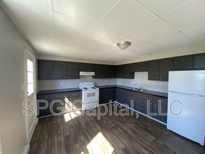 110 N York St in Goldsboro, PA - Building Photo - Building Photo