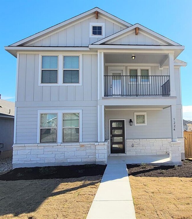 property at 1224 Oak Chase Wy